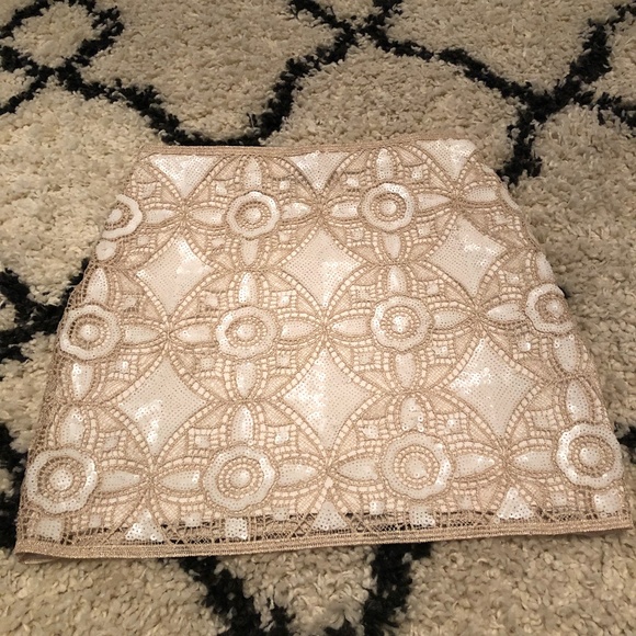 Express Dresses & Skirts - NWT Express Sequin Skirt